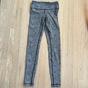 Lulu Lemon leggings